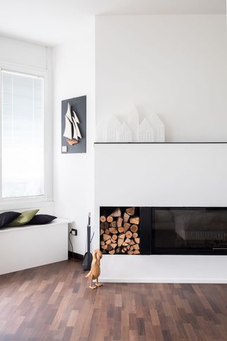 Veranda in stile moderno di 50 di Bossi Vigorito Building Interior