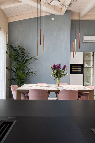 Open Space in stile moderno di 55 di MICHELE VOLPI STUDIO INTERIOR DESIGN