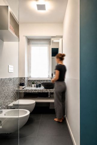 Bagno di Servizio in stile classico di 6 di Equus Architects