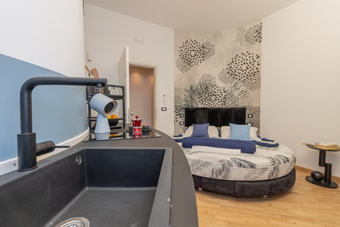 Camera da Letto in stile urban di 13 di Valentina Solera Architetto
