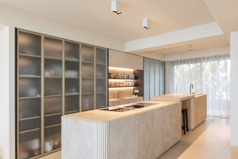 Cucina in stile contemporaneo di 110 di Abitacolo Interni