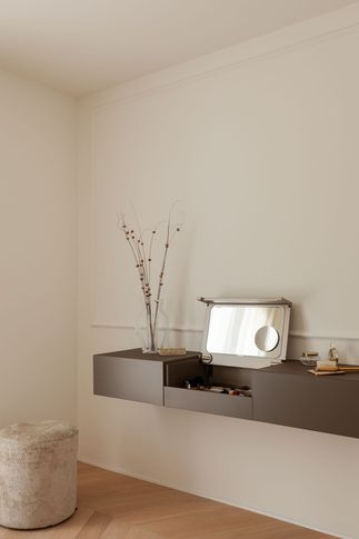 Camera da Letto in stile minimal di 14 di Sofia Carta Studio