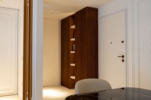 Soggiorno in stile contemporaneo di 25 di Salvatore Sito Interior Designer