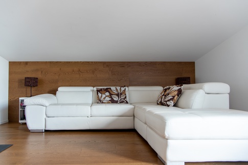 Open Space in stile contemporaneo di 48 di ValentinaZoccoArchitetto