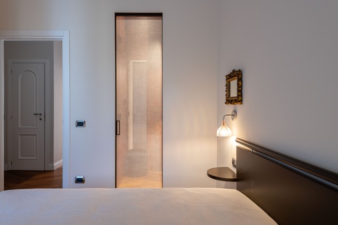 Camera da Letto in stile contemporaneo di 15 di STUDIO FABIO VIZZI ARCHITETTURA