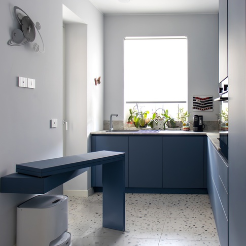 Cucina in stile contemporaneo di 8 di Studio MAC