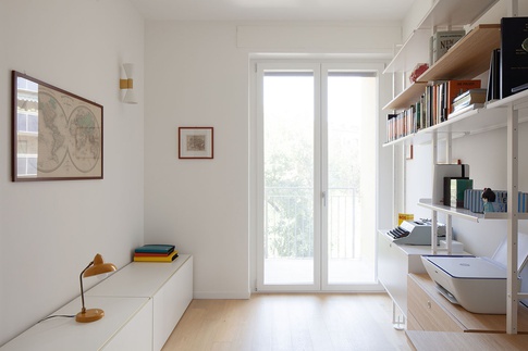 Studio in stile contemporaneo di 12 di Elena Russo Interiors Studio in stile contemporaneo di 12 di Elena Russo Interiors