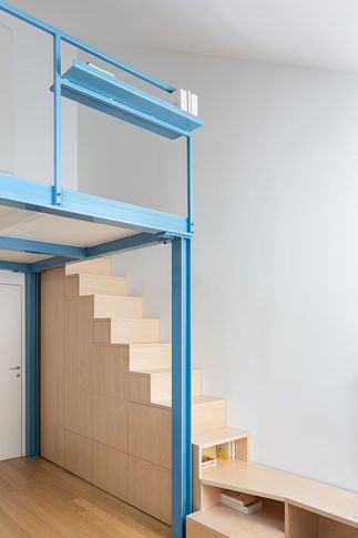 Open Space in stile contemporaneo di 35 di Giulia Dagheti Architetto