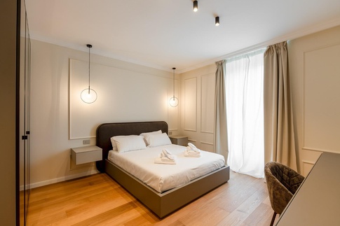 Camera da Letto in stile contemporaneo di 18 di FCInteriorDesignStudio | Camera da Letto in stile contemporaneo di 18 di FCInteriorDesignStudio |