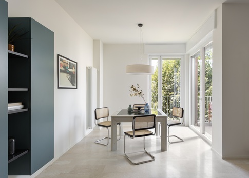 Soggiorno in stile eclettico di 30 di Hop!Arch Soggiorno in stile eclettico di 30 di Hop!Arch