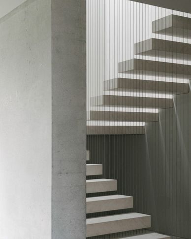 Scale in stile minimal di 6 di Didonè Comacchio Architects