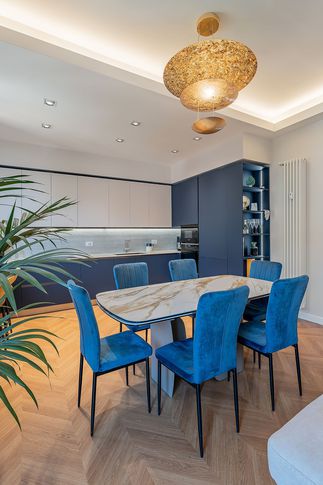 Cucina in stile moderno di 10 di Wephouse
