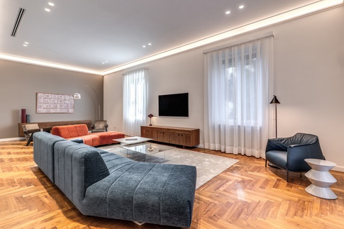 Soggiorno in stile contemporaneo di 60 di MOB Architects