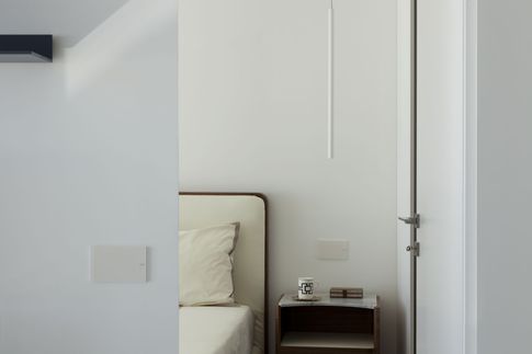 Camera da Letto in stile minimal di 13 di Ciliegio Esterno
