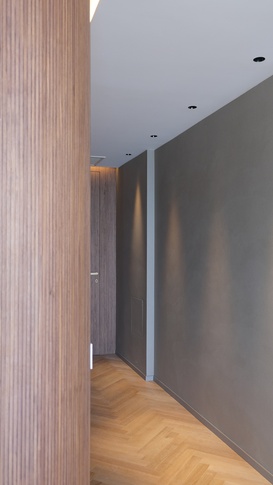 Ingresso in stile contemporaneo di 7 di Abitacolo Interni