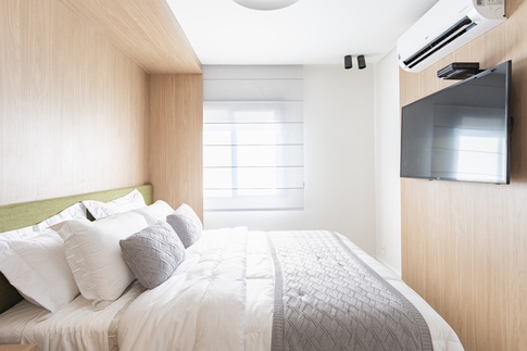 Camera da Letto in stile moderno di 15 di Guzlive