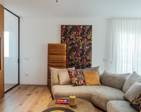 Open Space in stile contemporaneo di 59 di Francesco Cardano Interior Designer