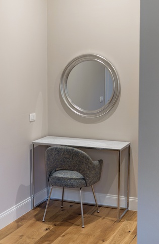 Open Space in stile contemporaneo di 80 di SET designers