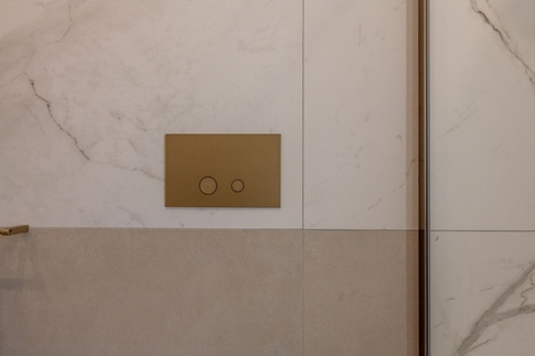 Bagno in stile contemporaneo di 7 di Gianluca Chiocca Interior Design Studio