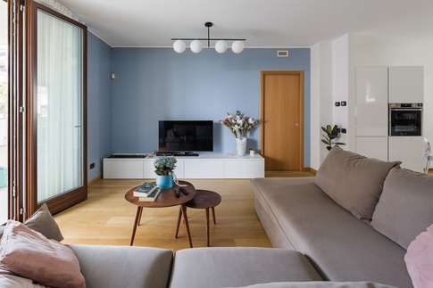 Open Space in stile contemporaneo di 32 di Annalisa Carli Architetto Open Space in stile contemporaneo di 32 di Annalisa Carli Architetto