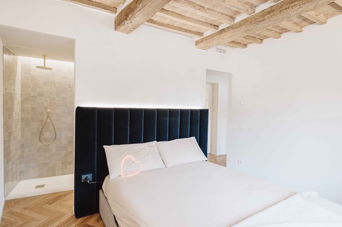 Camera da Letto in stile boho chic di 18 di SMartSTUDIO