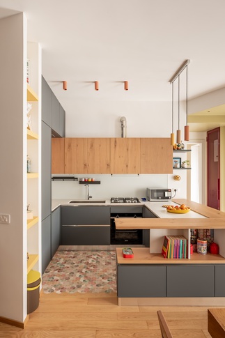 Open Space in stile contemporaneo di 35 di Caleidoscopio Architettura