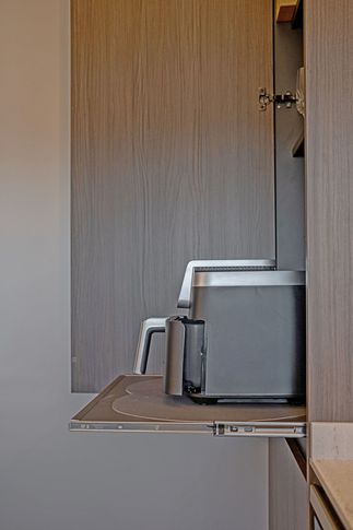 Open Space in stile japandi di 27 di Studio di Architettura Barbara Vucusa Architetto Open Space in stile japandi di 27 di Studio di Architettura Barbara Vucusa Architetto