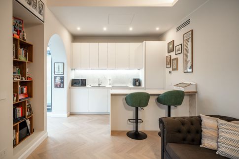 Open Space in stile glamour di 40 di Gianluca Chiocca Interior Design Studio