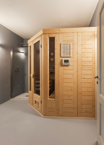 Bagno in stile contemporaneo di 12 di Annalisa Carli Architetto