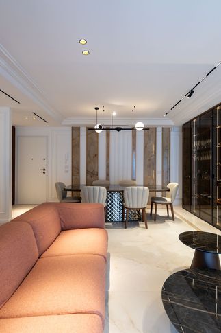 Soggiorno in stile contemporaneo di 25 di Salvatore Sito Interior Designer