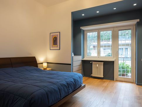 Camera da Letto in stile moderno di 15 di Equus Architects