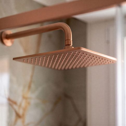 Bagno di Servizio in stile contemporaneo di 5 di SaturninoStudio Architecture and Design