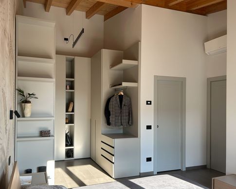 Camera da Letto in stile contemporaneo di 22 di Giulia Dagheti Architetto