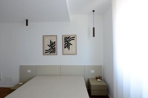Camera da Letto in stile contemporaneo di 14 di Fiorenzo D'Onofrio Architetto Camera da Letto in stile contemporaneo di 14 di Fiorenzo D'Onofrio Architetto