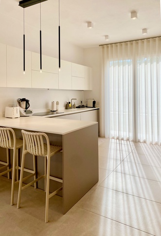 Cucina in stile contemporaneo di 27 di SuMisura Architetti