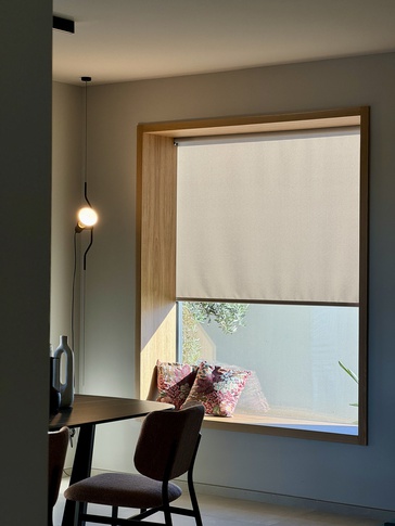 Soggiorno in stile contemporaneo di 55 di Giuseppe Palermo architetto (Soqquadro architetti) Soggiorno in stile contemporaneo di 55 di Giuseppe Palermo architetto (Soqquadro architetti)