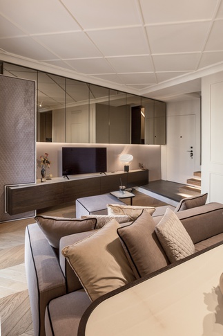 Open Space in stile transitional di 26 di Francesco Cardano Interior Designer Open Space in stile transitional di 26 di Francesco Cardano Interior Designer