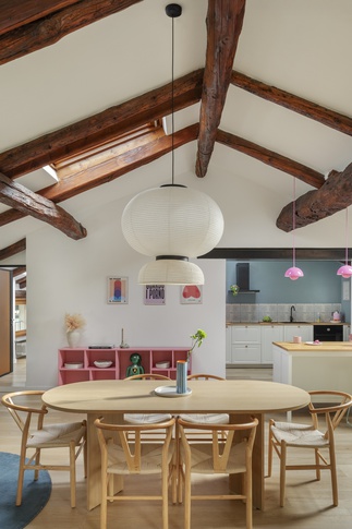 Open Space in stile scandinavo di 75 di Storie Design Studio