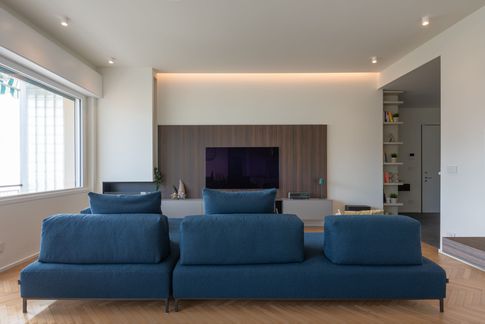 Open Space in stile contemporaneo di 45 di Doppionodo Interior