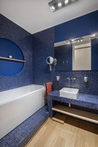 Bagno in stile contemporaneo di 4 di Bossi Vigorito Building Interior Bagno in stile contemporaneo di 4 di Bossi Vigorito Building Interior