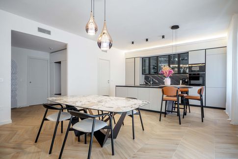 Open Space in stile contemporaneo di 45 di Gianluca Chiocca Interior Design Studio