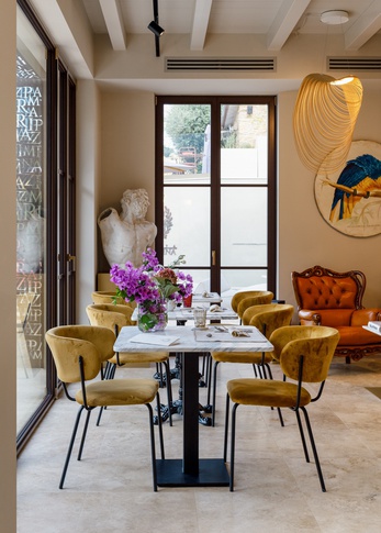 Sala da Pranzo in stile contemporaneo di 85 di EmmePi Architettura Sala da Pranzo in stile contemporaneo di 85 di EmmePi Architettura