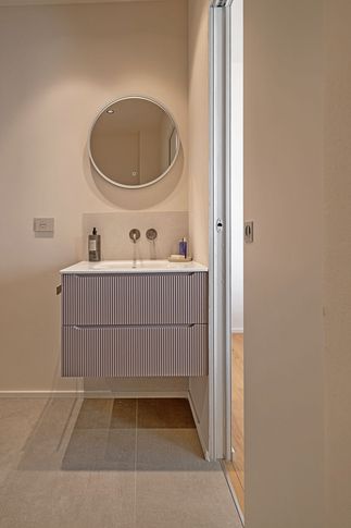 Camera da Letto in stile japandi di 14 di Studio di Architettura Barbara Vucusa Architetto Camera da Letto in stile japandi di 14 di Studio di Architettura Barbara Vucusa Architetto