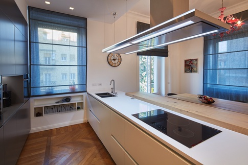 Cucina in stile contemporaneo di 35 di Gruppo Castaldi