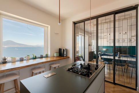 Cucina in stile contemporaneo di 12 di Rossella Fiorillo architetto