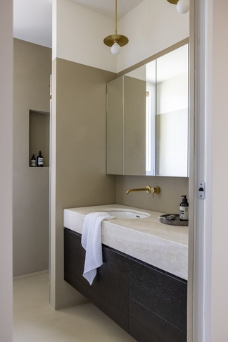 Bagno in stile contemporaneo di 4 di MatStudio