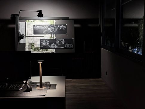 Open Space in stile minimal di 120 di Dahlia Studios