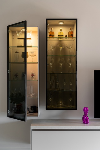 Soggiorno in stile contemporaneo di 35 di italo armone design studio