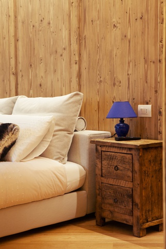 Camera da Letto in stile rustico di 17 di Elena Vigano' Architetto
