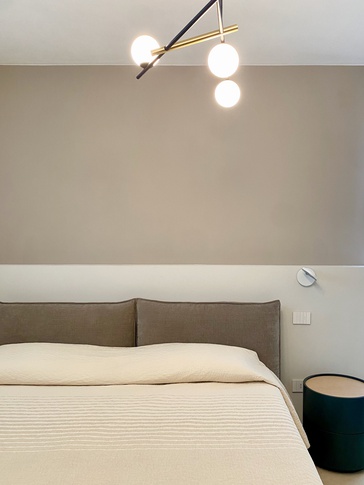 Camera da Letto in stile contemporaneo di 18 di SuMisura Architetti